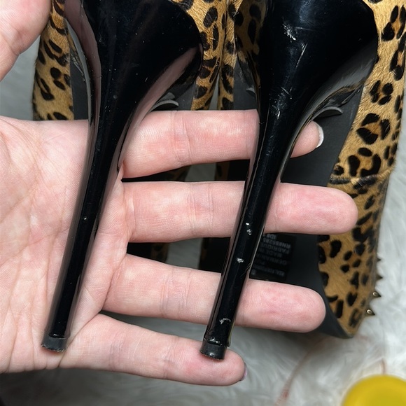 Express Real Hair Fur Leopard Print Spiked Platform Heel Pump - Picture 10 of 10